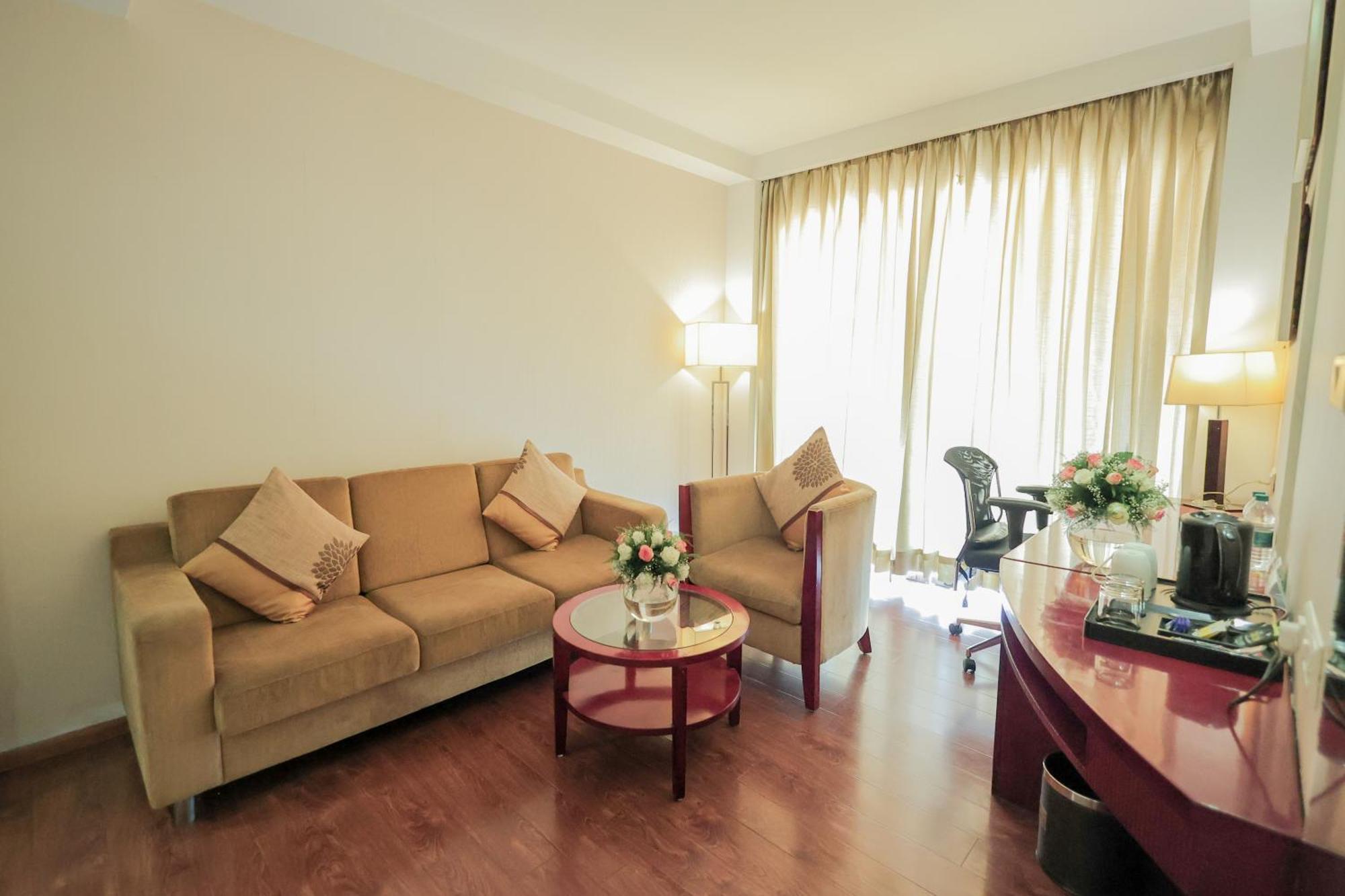 Bravura Gold Resort Meerut Zewnętrze zdjęcie