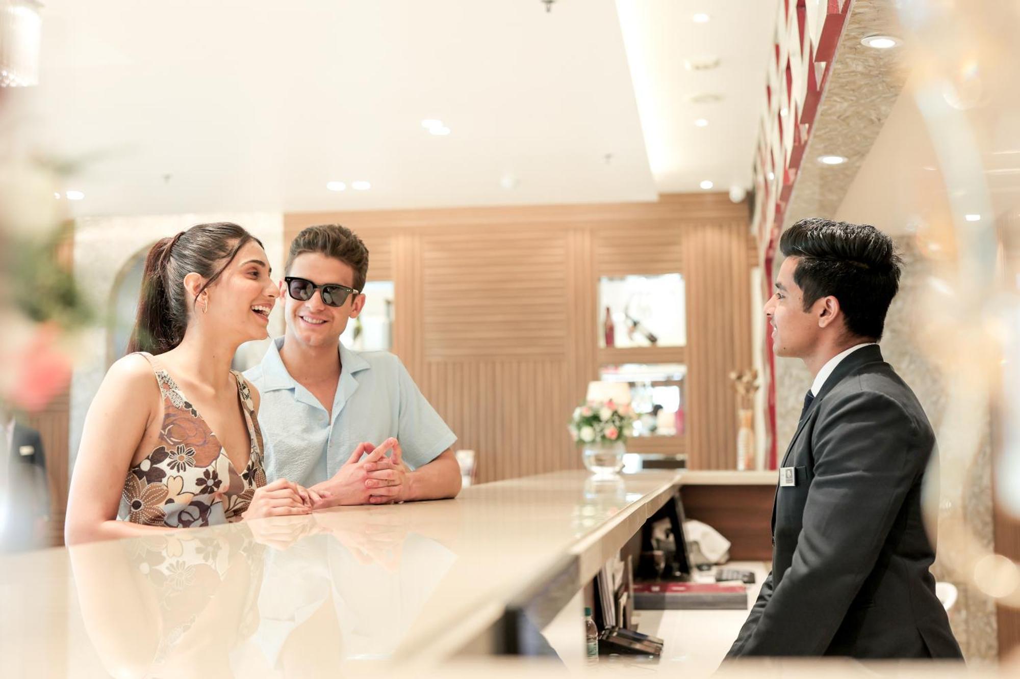 Bravura Gold Resort Meerut Zewnętrze zdjęcie
