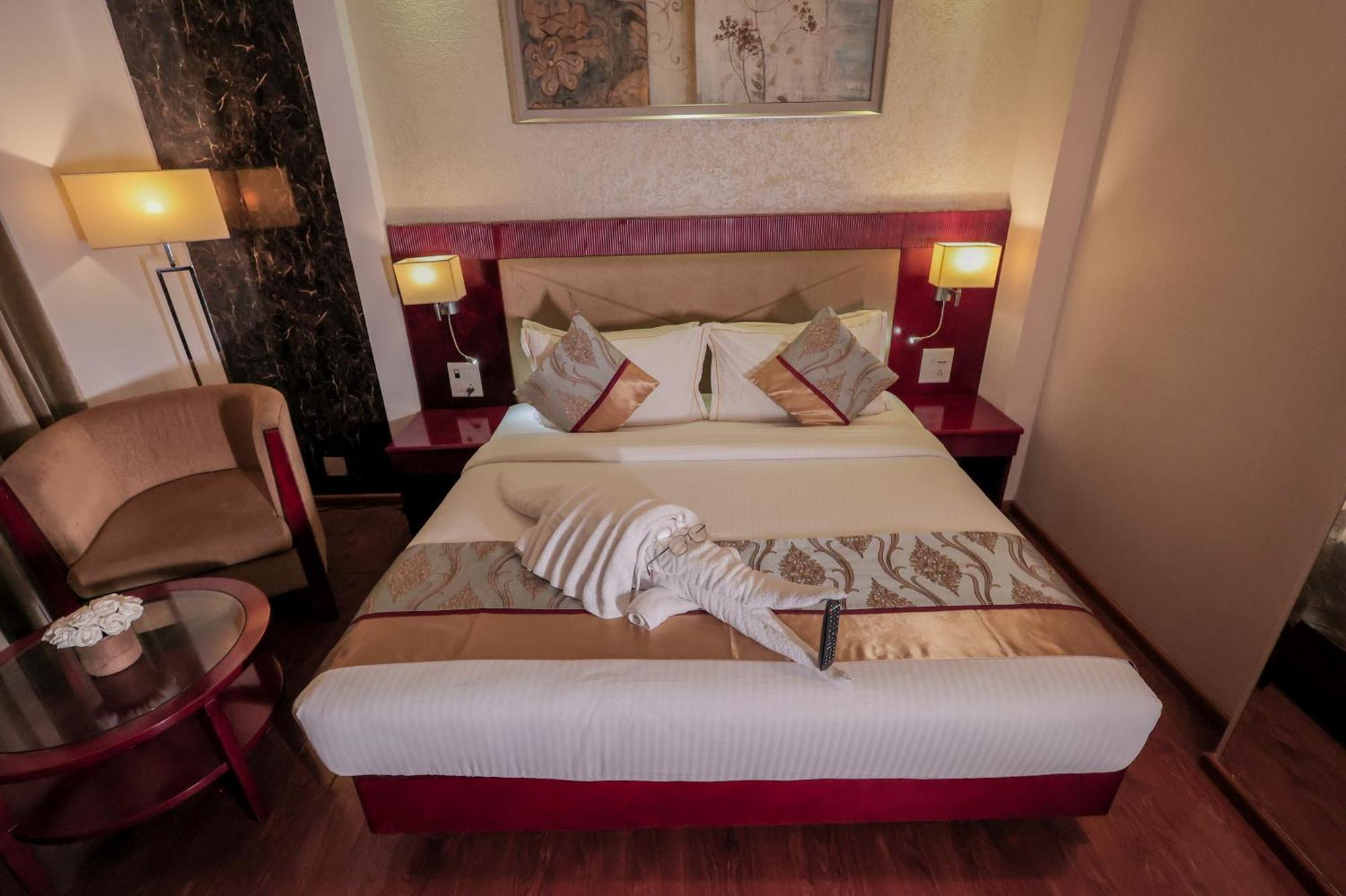 Bravura Gold Resort Meerut Zewnętrze zdjęcie